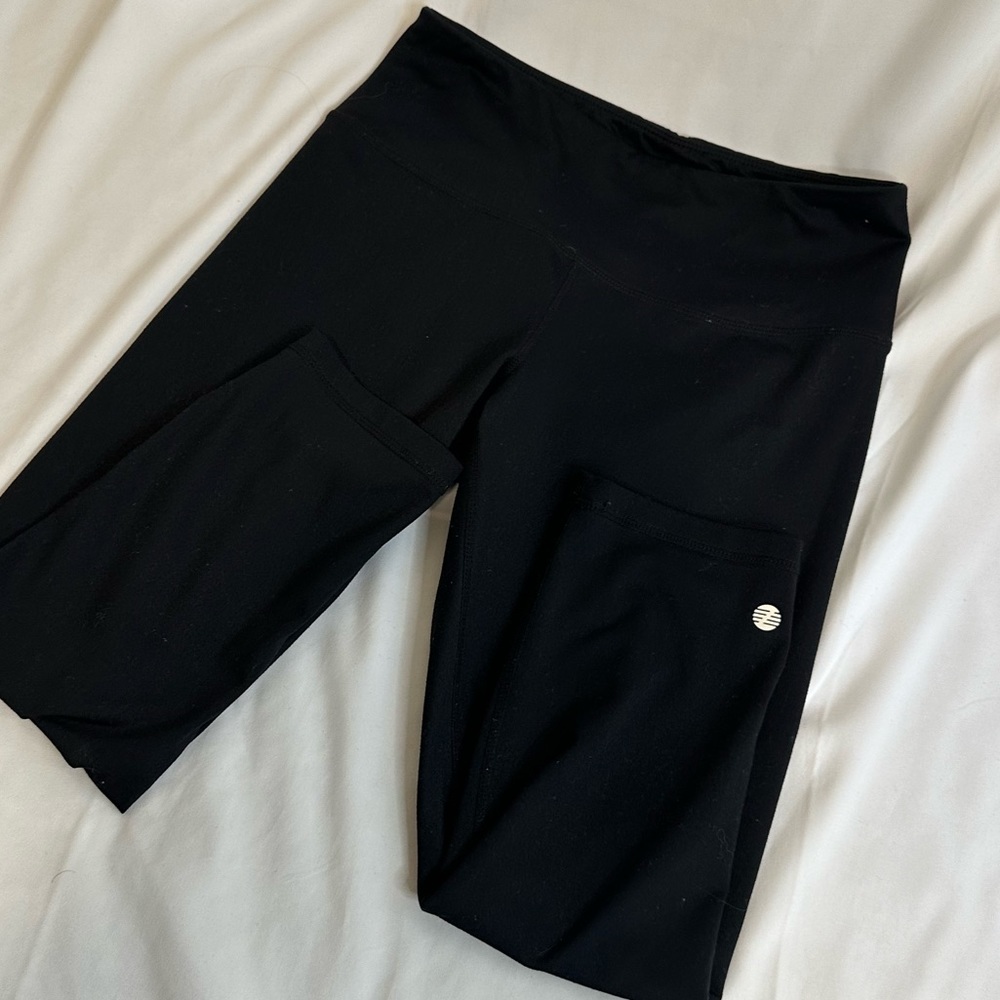 Zella Cropped Black Leggings